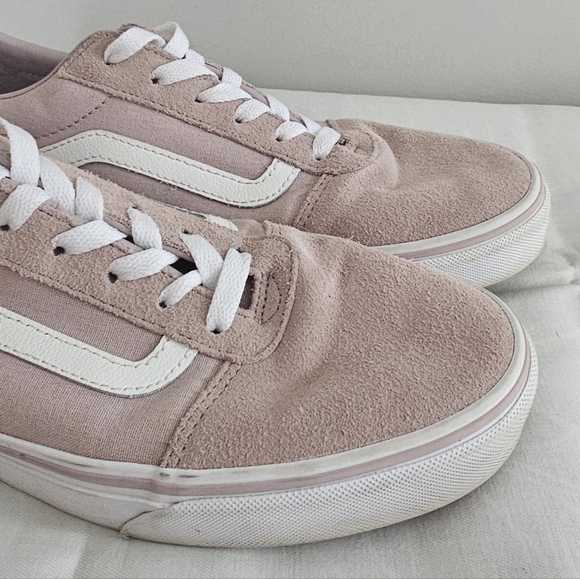 VANS Premium Old Skool Pink & White Suede Low-Top Sneakers - Picture 4 of 9